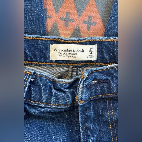 Abercrombie 90s high rise 27L - Picture 3 of 7